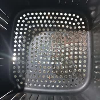 Paslanan Airfryer Kullanılamaz Durumda