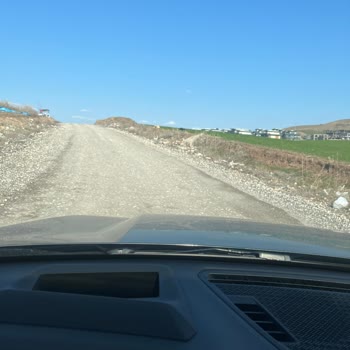 Yarım Kalan Yol Çilesi: İlgisizlik Ve Belirsizlik