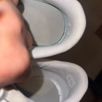 Puma Ayakkabılarında Sürekli Delik Problemi