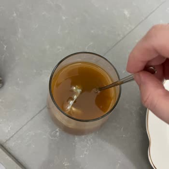 Aroma Meyve Suları Meyve Suyunda Şok Edici Yabancı Madde