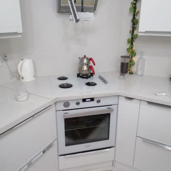 Arçelik ADE 606B Davlumbaz Camı Patladı: Güvenlik Endişesi