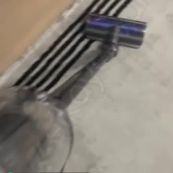 Dyson V15 Bozuk Geldi Kimse Yardım Etmiyor!