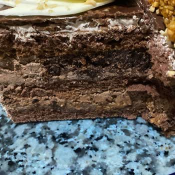 Yanlış Pasta Teslimatı Ve İlgisiz Müşteri Hizmeti