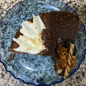 Yanlış Pasta Teslimatı Ve İlgisiz Müşteri Hizmeti