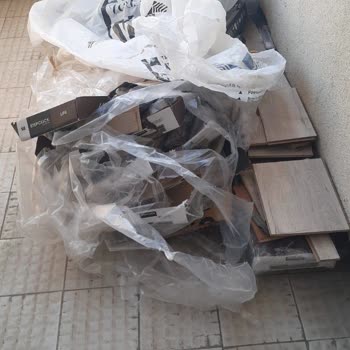 Koçtaş'ta Parke Montajında Kötü İşçilik Sorunu