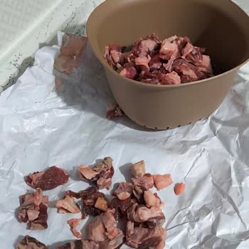 Bozuk Et Ve İlgisiz Hizmet