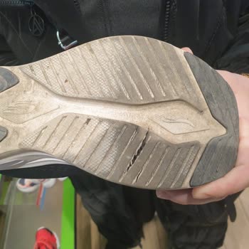 Skechers Ayakkabının Hızla Yıpranması Ve Yanıltıcı İnceleme Kararı