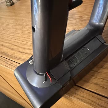 Dyson Servisinde Kırık Gelen Süpürge
