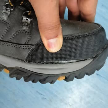 Skechers Botlarda Kalite Sorunu