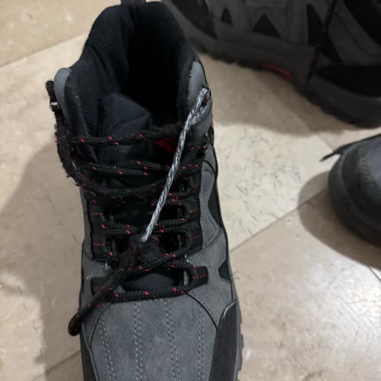 Slazenger'den Aldığım Botun Bağcık Sorunu