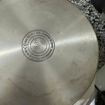 Fissler Düdüklü Tencere: İlk Kullanımda Kararma Ve Çizik Sorunu