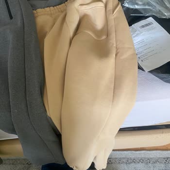 CV Fashion | @CV. Fashionn