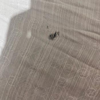 Vakko Şalında Beklenmedik Yırtılma Ve Müşteri Hizmetleri Sorunu