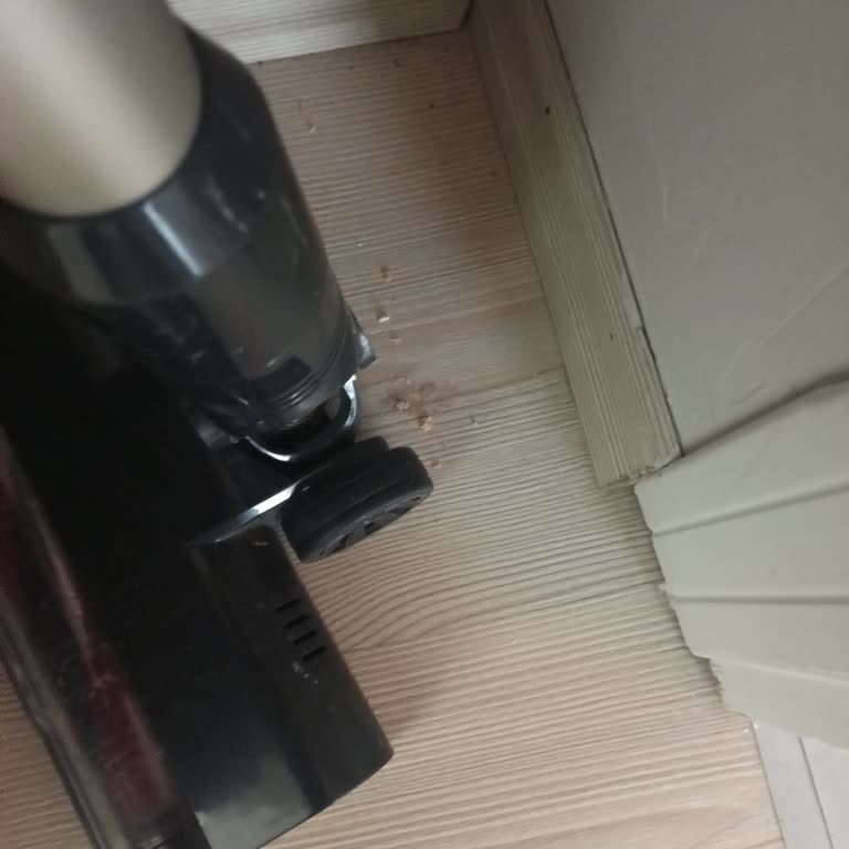 Onvo Şarjlı Süpürgenin Yetersiz Performansı