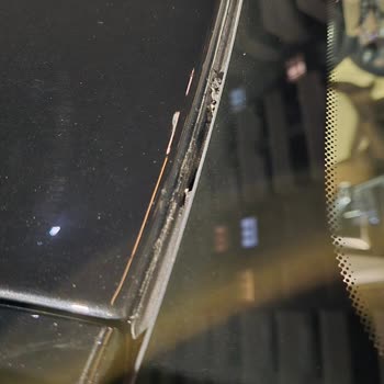 BMW F30 Fitil Problemi: Premium Markaya Yakışmayan Sorun