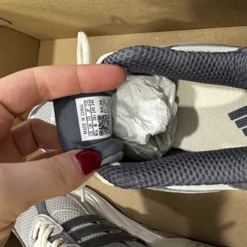 Yanlış Numara Ayakkabı Ve İade Sorunu