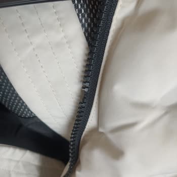 Fermuar Sorunu Ve Müşteri Memnuniyeti Eksikliği