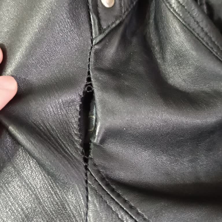 Derimod Ceket Dikiş Sorunu Ve Garanti Mağduriyeti