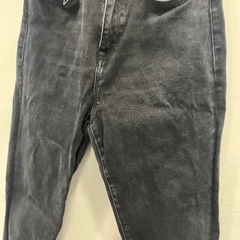 Hızla Solan Denim Pantolon Ve Değişim Talebi