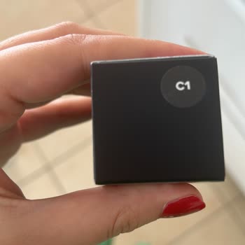 MAC Cosmetics Foundation Umtausch verweigert trotz unbenutztem Produkt