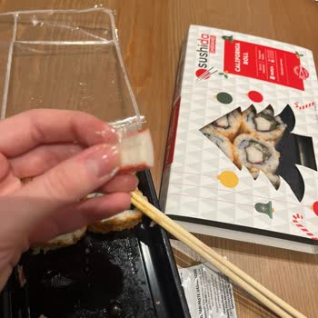 Dikkatsiz Paketleme: Jelatinli Sushi
