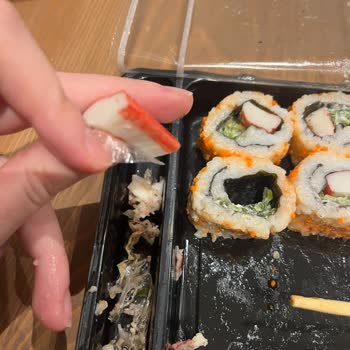 Dikkatsiz Paketleme: Jelatinli Sushi