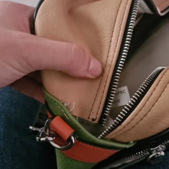 Garanti Süresi Dolmadan Çanta Sorunları Ve Mağaza İlgisizliği