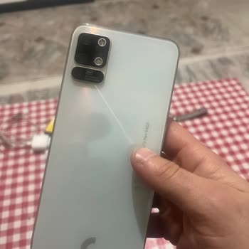 Reeder Telefonumun Şebeke Ve Performans Sorunlarıyla Başım Dertte Müşteri Hizmetleri Yetersiz!