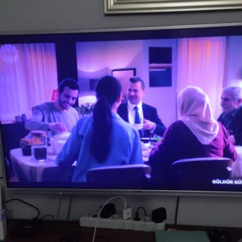 Arçelik TV'de Mavi Ekran Sorunu Ve Yüksek Servis Ücreti