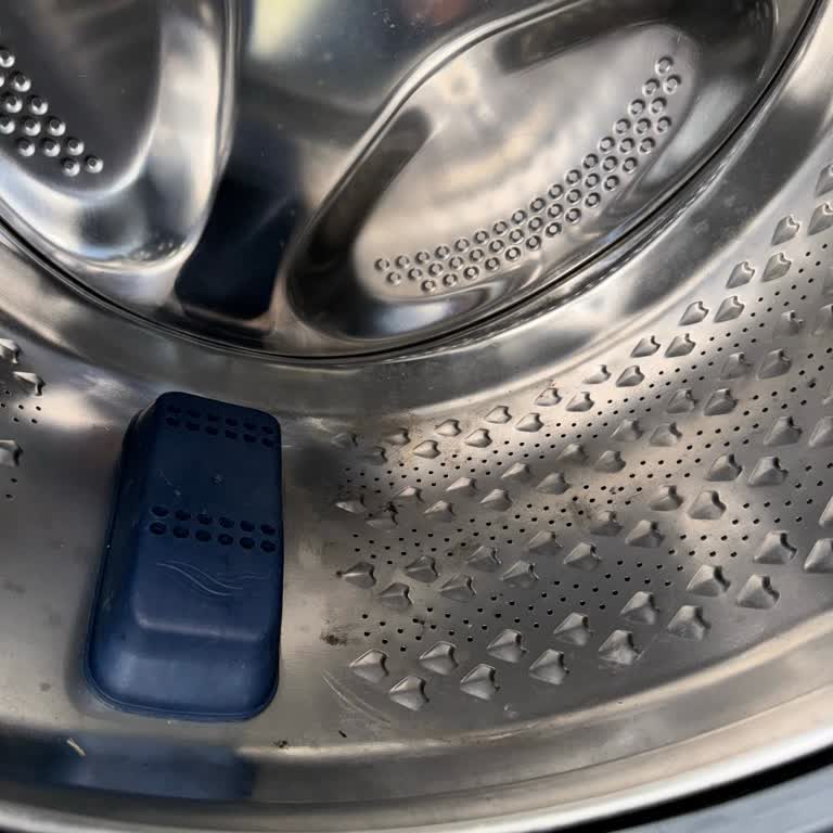 Garanti Kapsamında Olmayan Onarım Ücreti Ve Yavaş Hizmet!