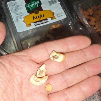 Çerezya Kaju İçinde Kurtçuk Şoku