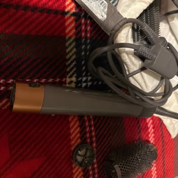 Dyson Airwrap Kullanımı Sonrası Yaşadığım Talihsizlik