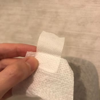 Ebebek'ten Alınan Molfix Bezde Hatalı Cırt Sorunu