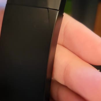 Razer Barracuda Kulaklıkta Kronik Çatlak Sorunu