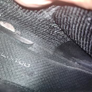 Sketchers Ayakkabıda Üretim Hatası Ve Müşteri Hizmetleri Sorunu