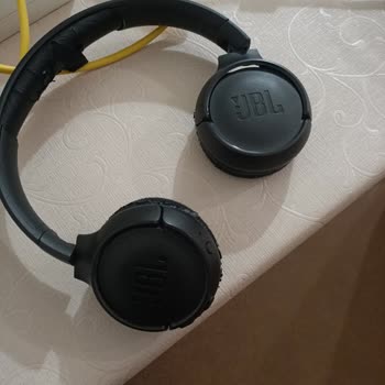 JBL Tune 500 Kulaklığım Aniden Çalışmayı Durdurdu