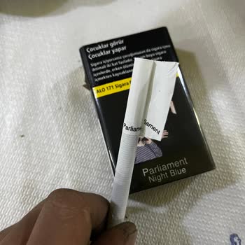 Parliament Paketinden Hasarlı Sigara Şoku