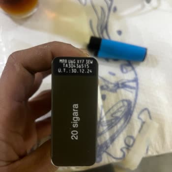 Parliament Paketinden Hasarlı Sigara Şoku