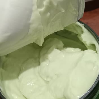 Eksik Dolumlu Arko Nem Kremleri