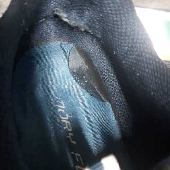 Skechers Ayakkabıda 4 Ayda Aşınma Ve Yetersiz Müşteri Hizmeti