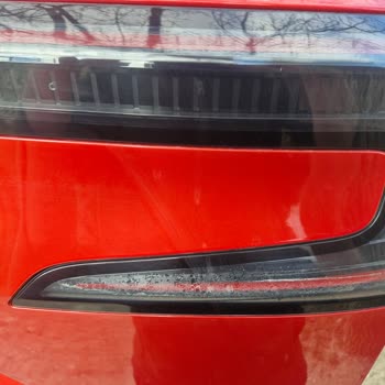 Renault Austral Stop Lambası Sorunu: Müşteri Memnuniyetsizliği Zirvede