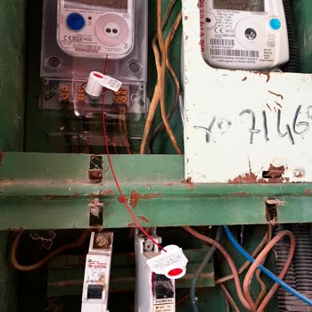 AYEDAŞ Yanlış Kesilen Elektrik, Binlerce Liralık Zarar