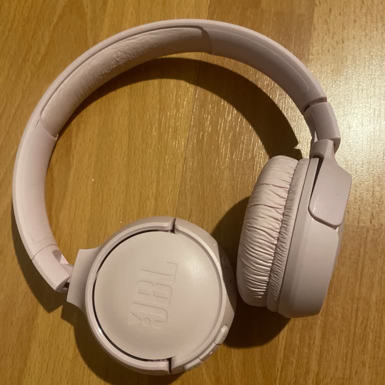 JBL Kulaklık Açma Kapama Sorunu Ve Servis Arayışı
