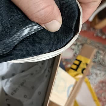 Greyder Ayakkabıda 4 Ayda Yırtılma Ve Açılma Sorunu