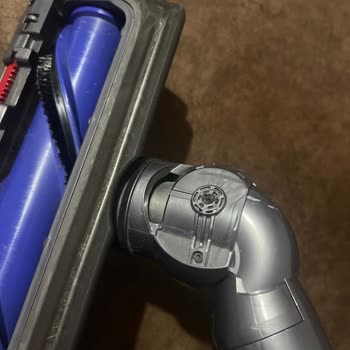 Dyson Ürününün Kırılan Başlığı Ve Kullanım Sorunu