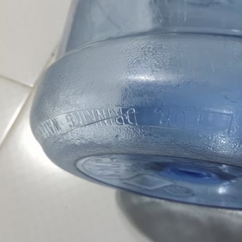 Saka Su Geç Gelen Su Ve Hasarlı Damacana Mağduriyeti