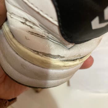 Hummel Ayakkabılarda Üretim Hatası Ve İlgisiz Müşteri Hizmetleri