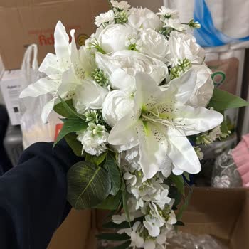 Yanıltıcı Çiçek Siparişi Ve İletişim Sorunları