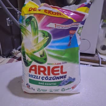 Ariel Deterjan İçinden Sigara İzmariti Çıktı