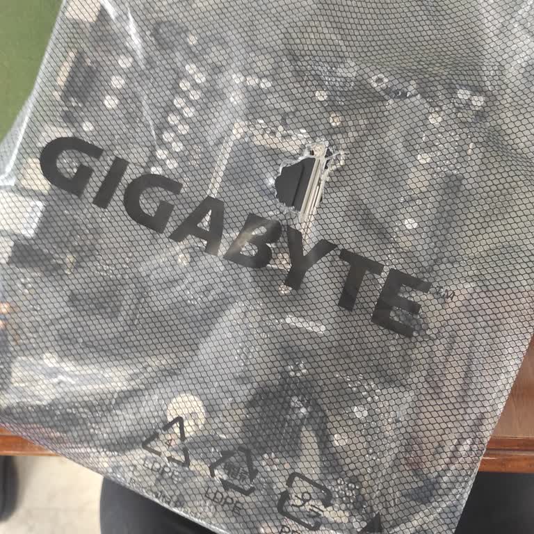 Vatan Bilgisayar'dan Sipariş Edilen Bilgisayar Kargosu Ve Montaj Sorunu